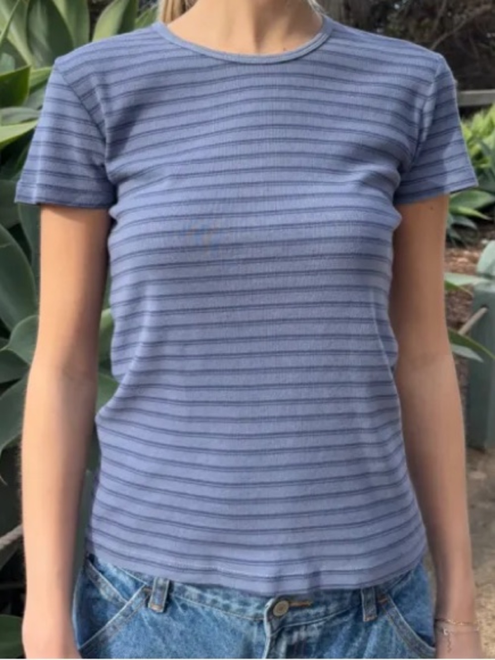 Brandy Melville Hailie shirt light blue stripe xs/small